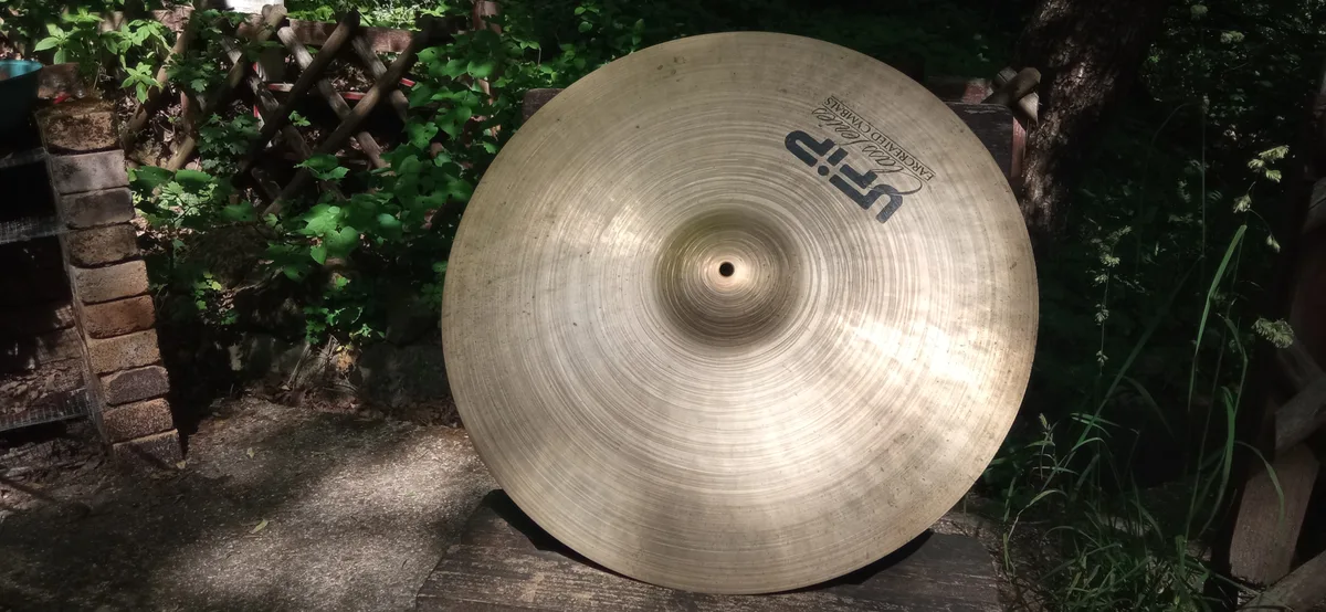 cymbal photo